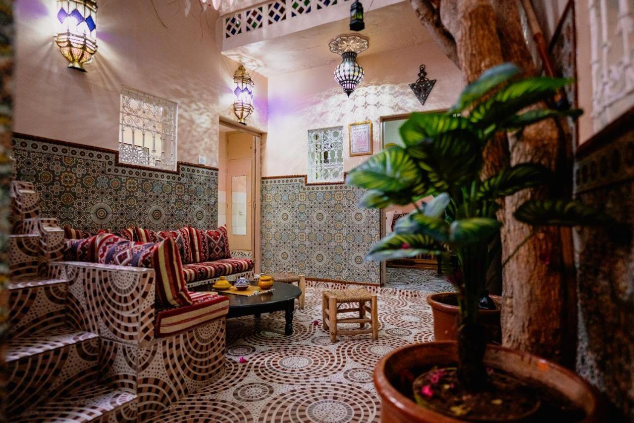 Surf Riad 塔哈佐特 外观 照片